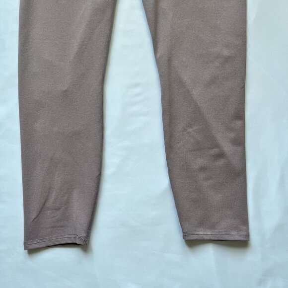 Fabletics High Waisted Leggings Desert Shadows Women’s Size Large - Picture 5 of 7